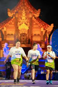 BIB: 576, 365, 160
                            <button type="button" onclick="openModal(22477636)" class="btn btn-primary btn-sm float-right btn-popup" data-toggle="modal" data-target=".modal-high-quality">
                        <i class="fas fa-shopping-cart"></i> Add to Cart
                    </button>
                                            <button type="button" onclick="isThisMe(22477636, true)" class="btn btn-success btn-sm float-right btn-popup btn-isme hidden" data-toggle="tooltip" data-placement="bottom" title="นี่คือรูปของคุณใช่ไหม คลิกที่นี่เพื่อเอาเข้าอัลบั้ม">
                        <i class="fas fa-plus"></i> Add to album
                    </button>
                    <button type="button" onclick="isThisMe(22477636, false)" class="btn btn-warning btn-sm float-right btn-popup btn-isnotme hidden">
                        <i class="fas fa-ban"></i> Remove from album
                    </button>